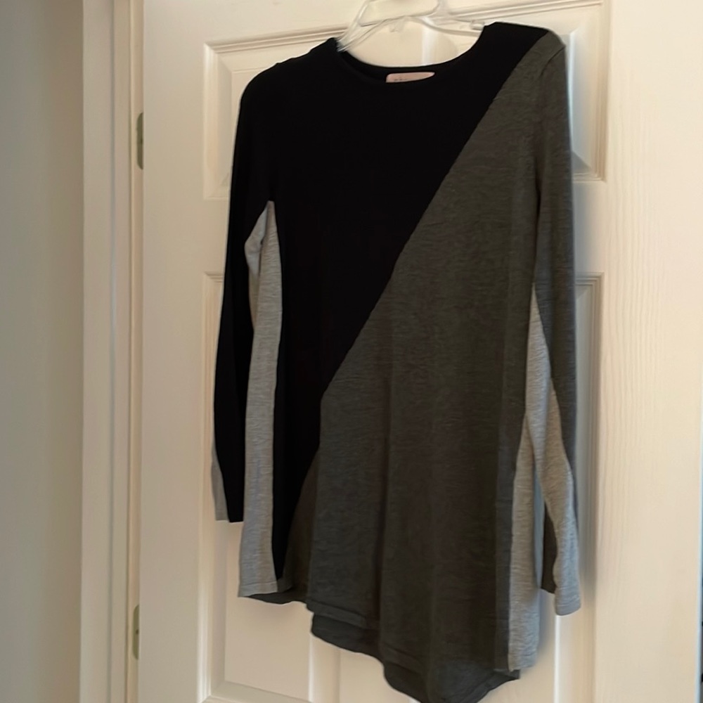 Philosophy black and gray sweater